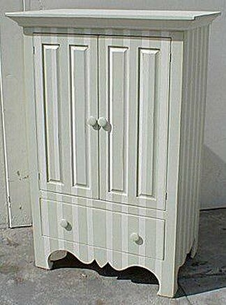 Harry's Armoire